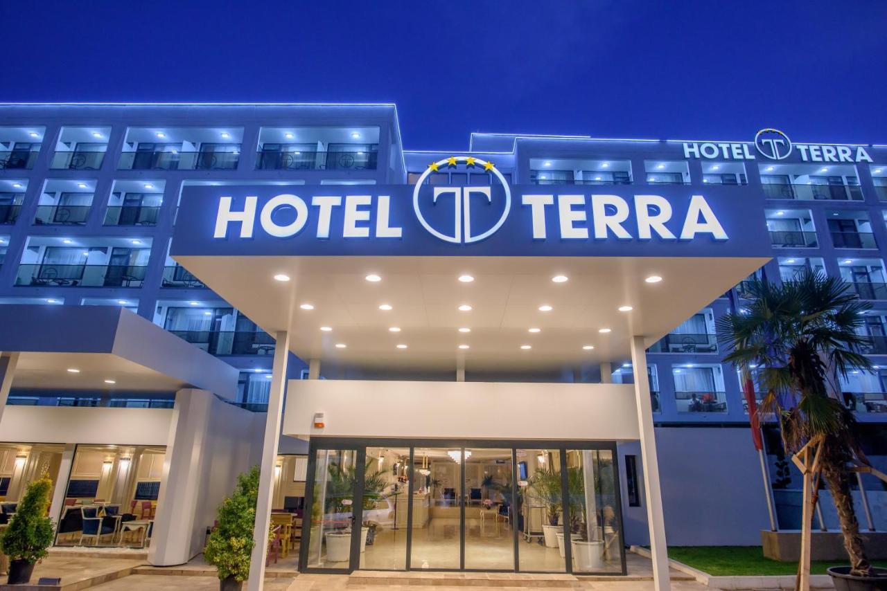 Terra 4*